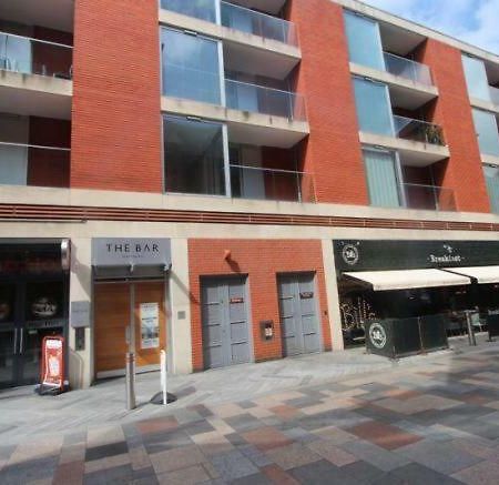 Highcross Deluxe Apartment Лестер Экстерьер фото