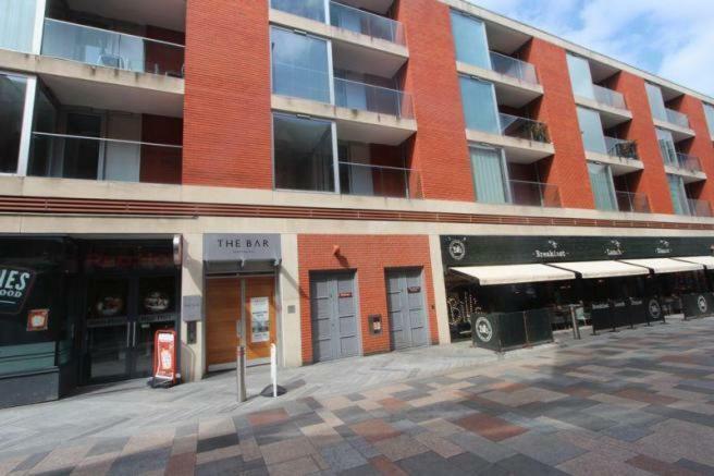 Highcross Deluxe Apartment Лестер Экстерьер фото